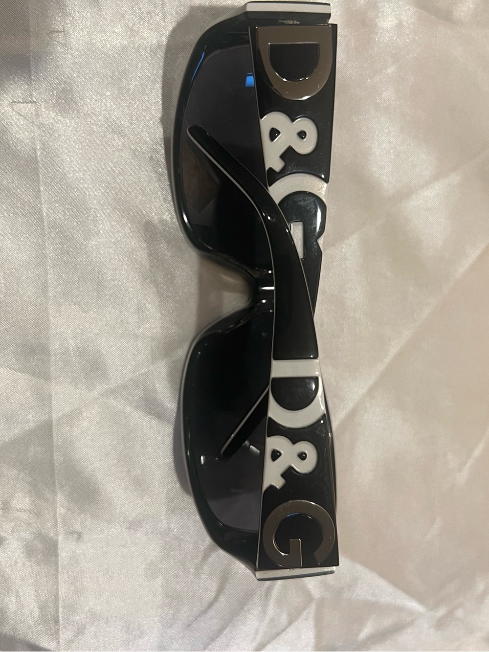Dolce & Gabbana 3009 Black Women's Sunglasses with Logo Case - Picture 4 of 16